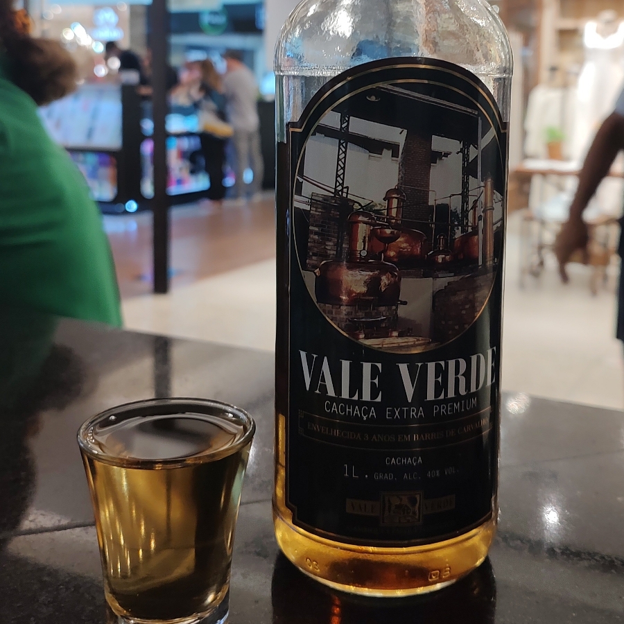 Cachaça Vale Verde Extra Premium