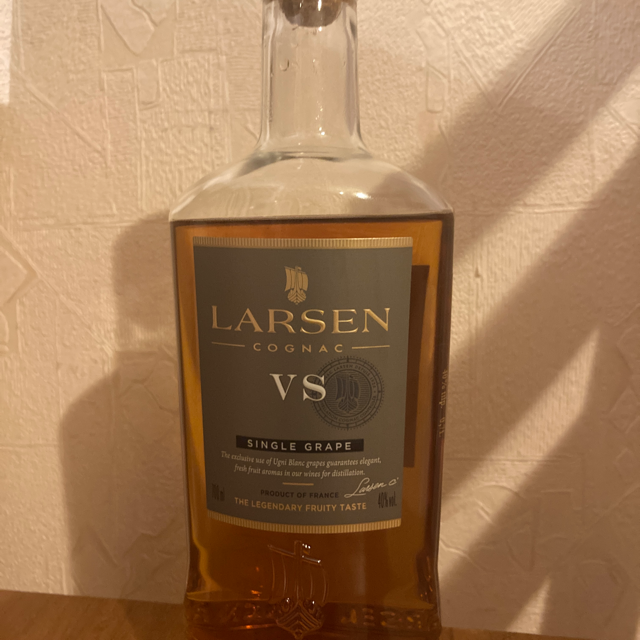 Larsen VS Single Grape Cognac