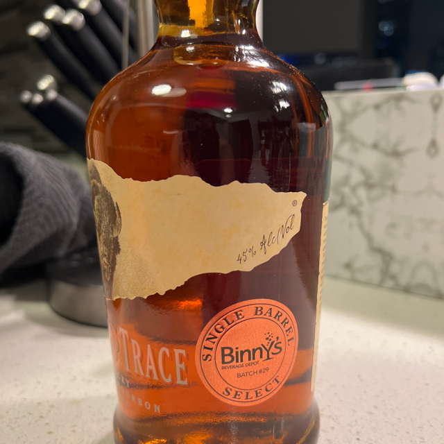 Buffalo Trace Single Barrel Select Binny's (Batch #29) 750ml