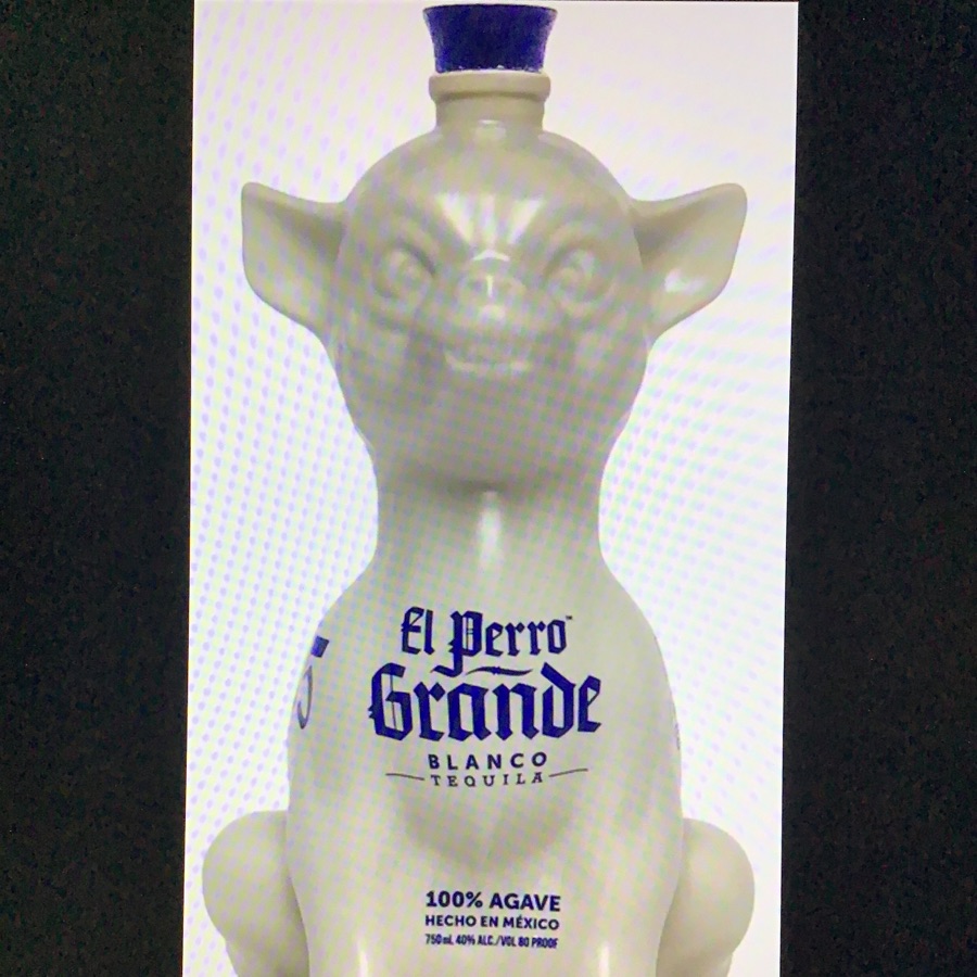 El Perro Grande Blanco