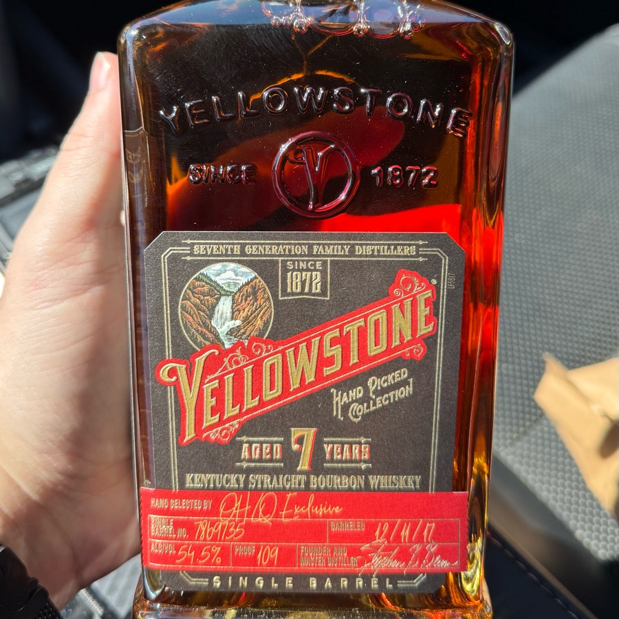 Yellowstone Hand Picked Collection Single Barrel (OHLQ 7 Year Pick)