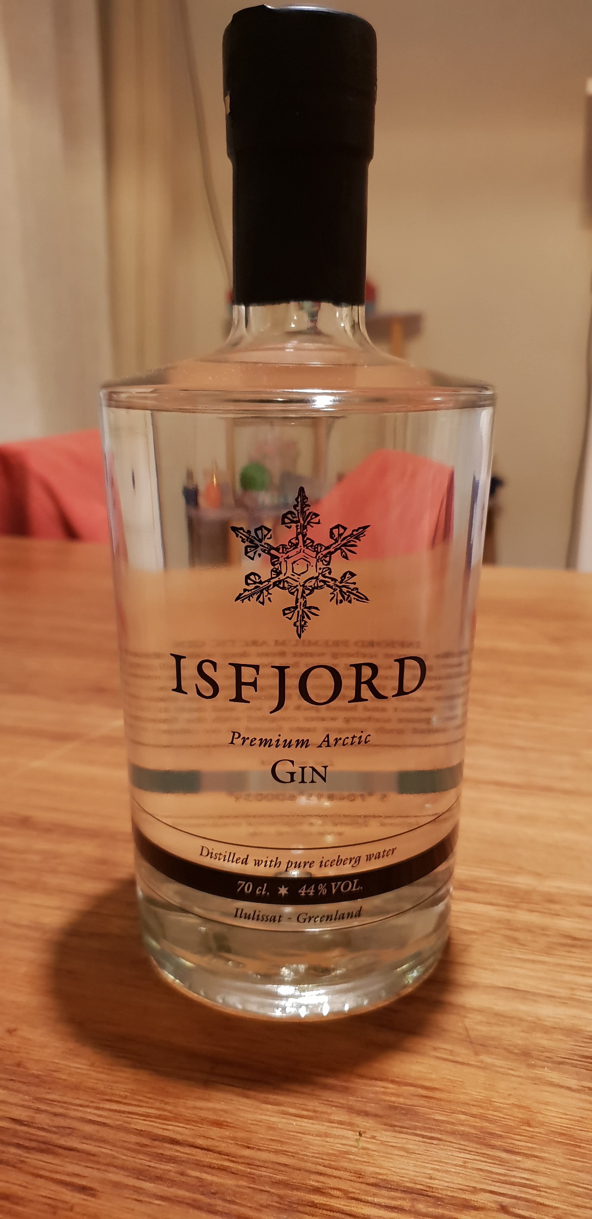Isfjord Premium arctic gin