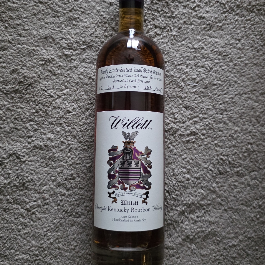 Willett Family Estate Small Batch Bourbon Cask Strength ~ Aged 4 Years