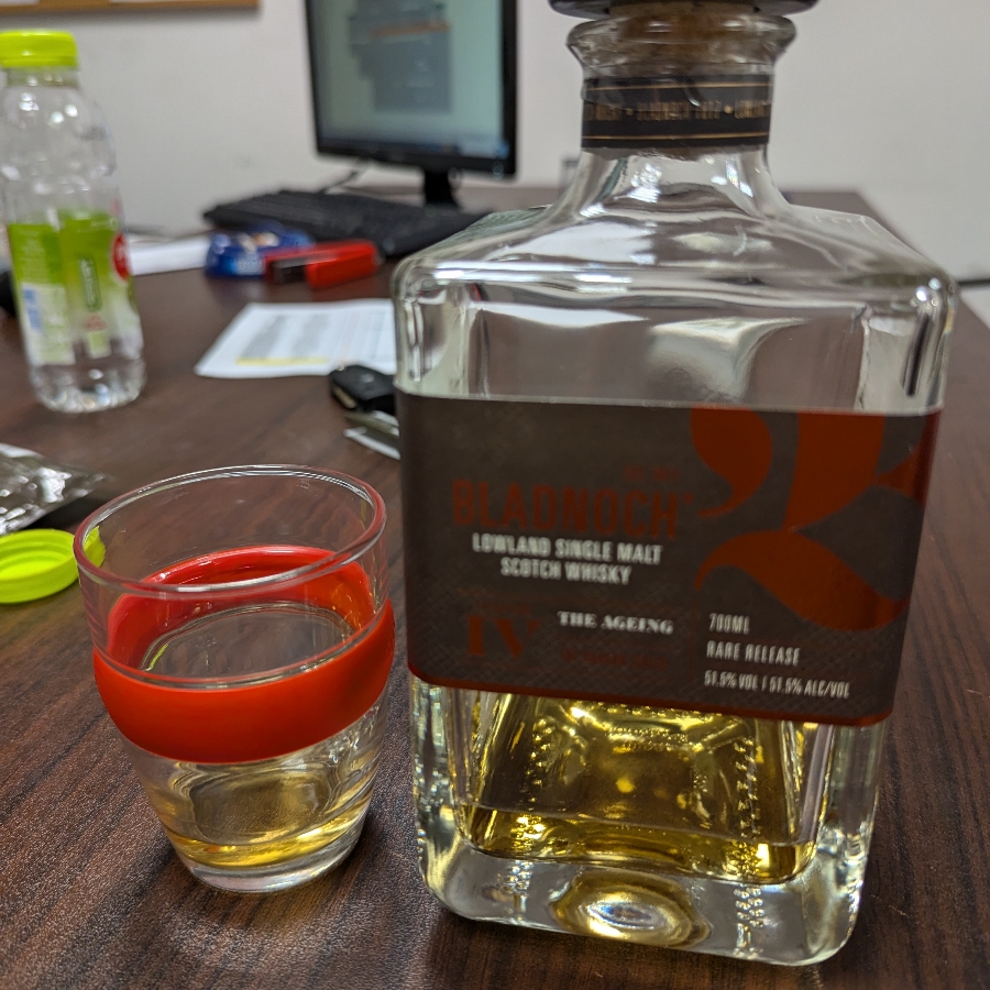 Bladnoch - The Dragon Series - IV - The Aging