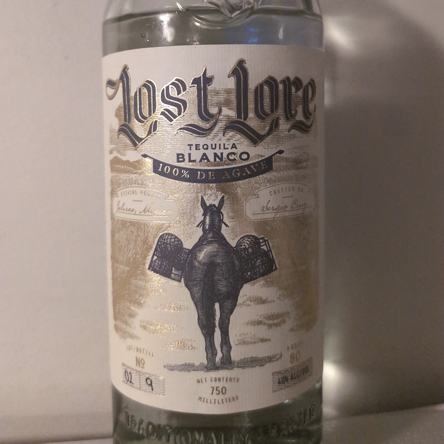 Lost Lore Blanco