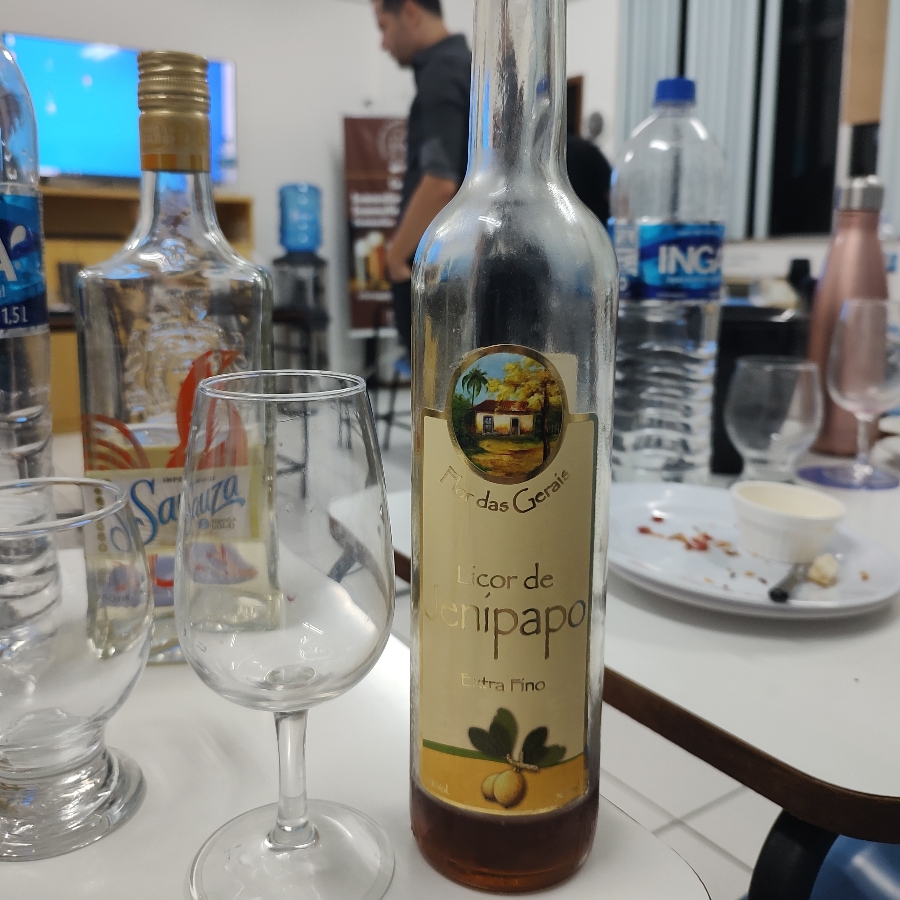 Licor de Jenipapo Flor das Gerais Extra Fino