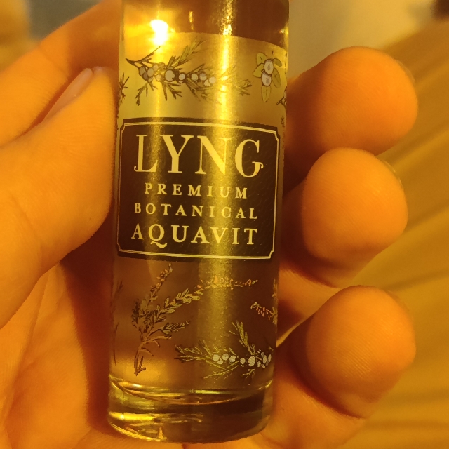 Lyng premium botanical aquavit