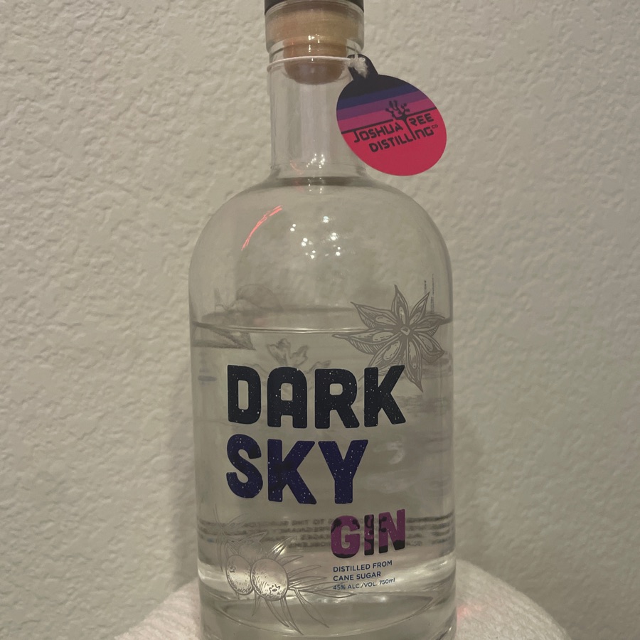 Joshua Tree Distilling: Dark Sky Gin