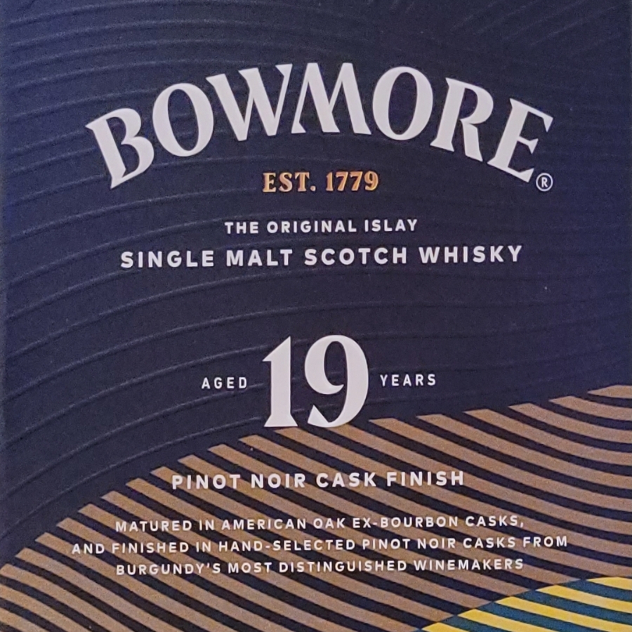 Bowmore 19 Year Pinot Noir Cask Finish