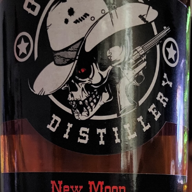 Outlaw Distillery New Moon