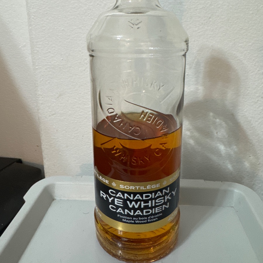 sortilège canadian rye whisky