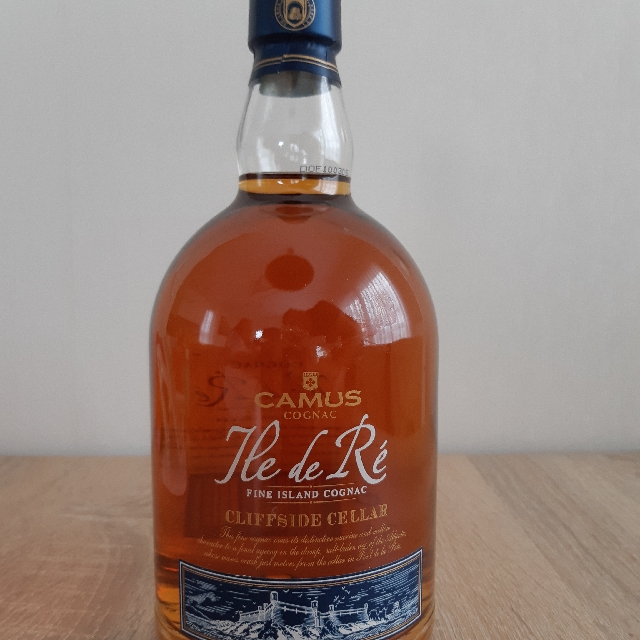 CAMUS Île de Ré Cliffside Cellar