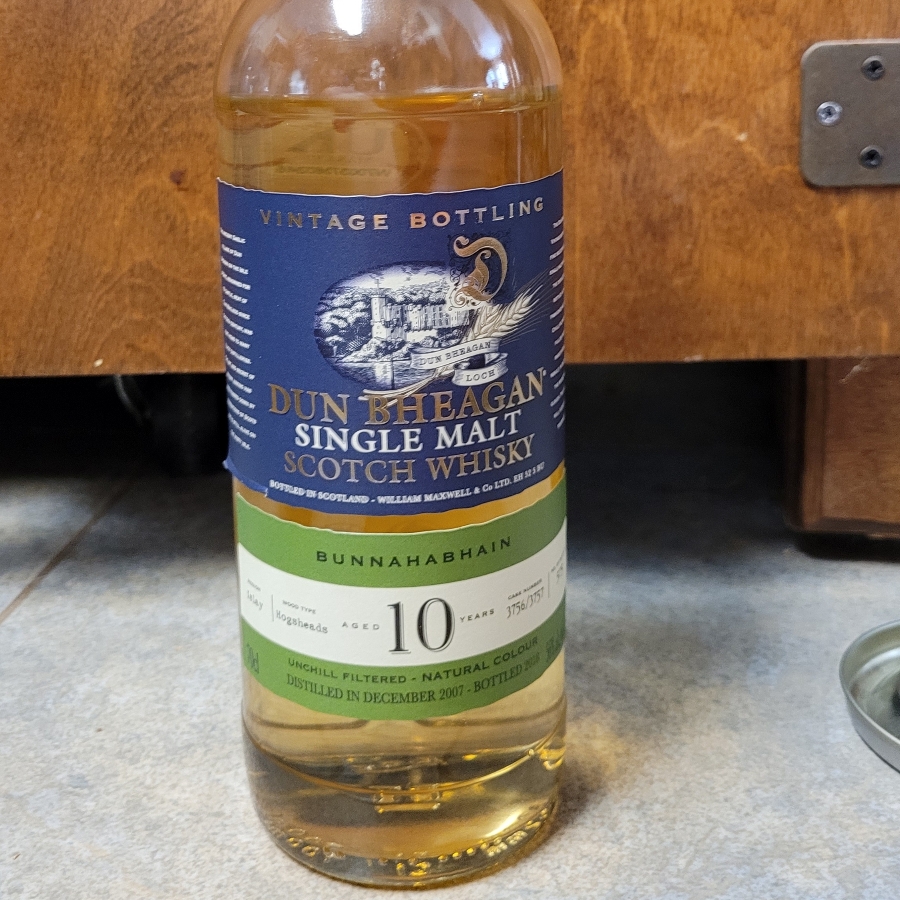 Dun Bheagan Bunnahabhain 10 year Bottled 2018