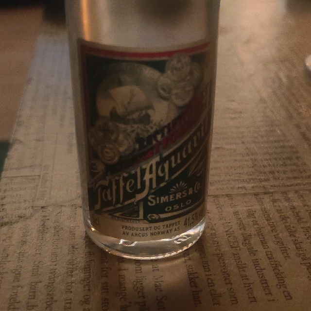 Simers taffel aquavit