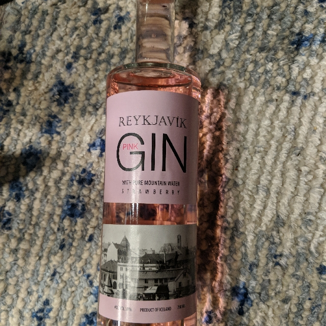 Reykjavik Pink Gin
