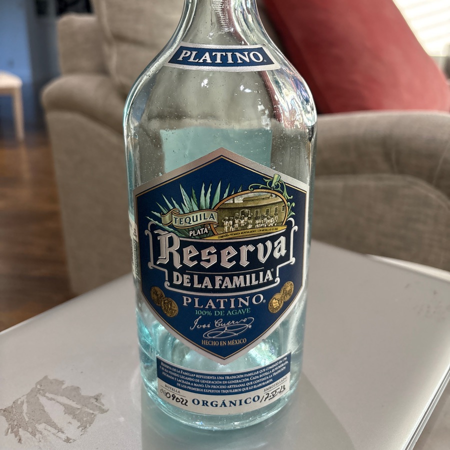 Jose Cuervo Reserva de la Familia Platino Organico