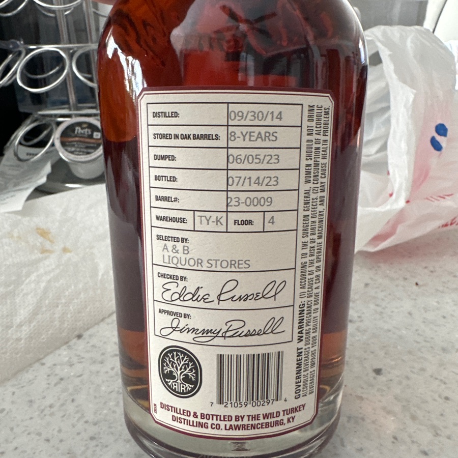 23–0009 Russell's reserve private barrel selection 23–0009
