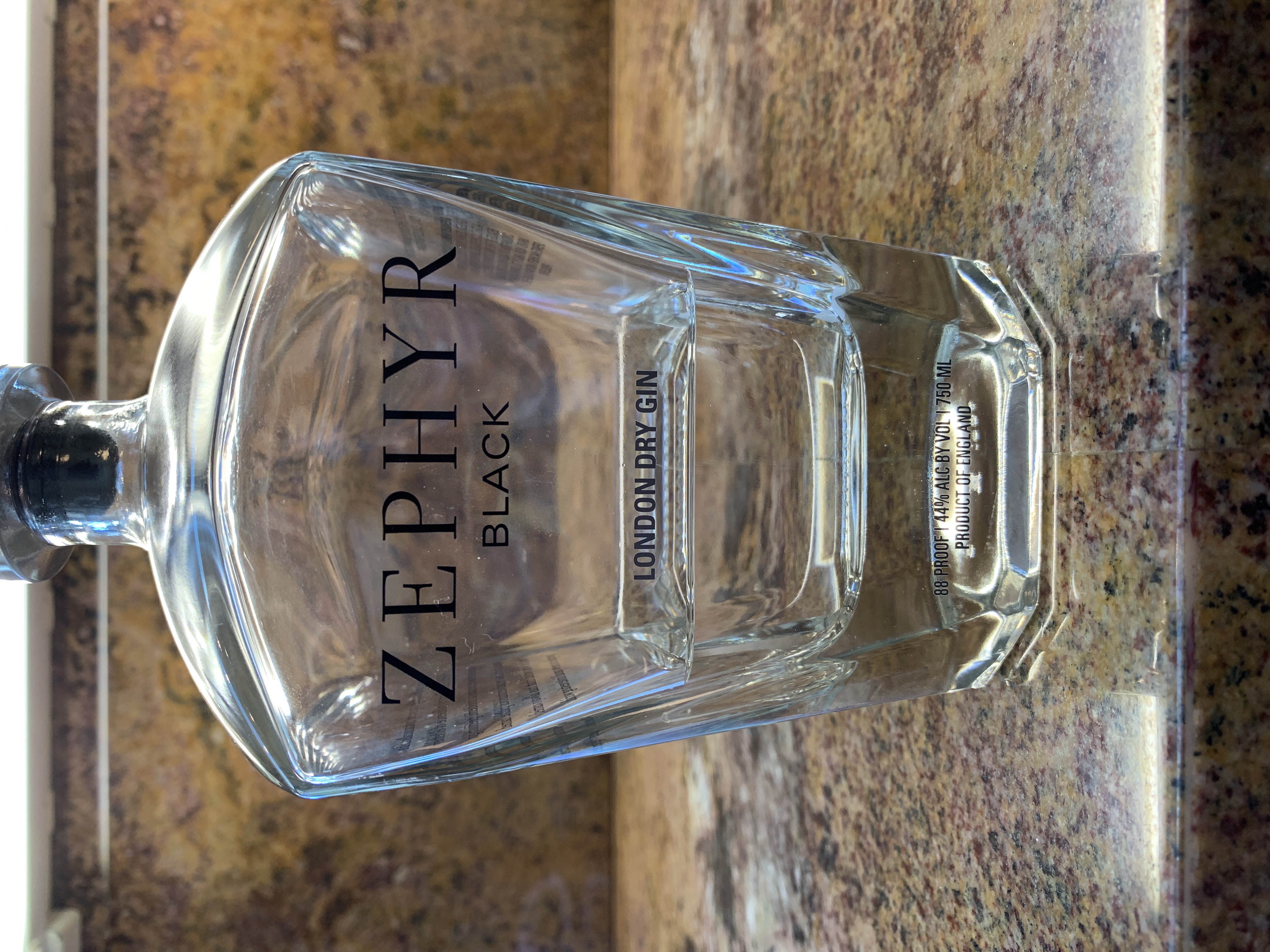 Zephyr Gin Black