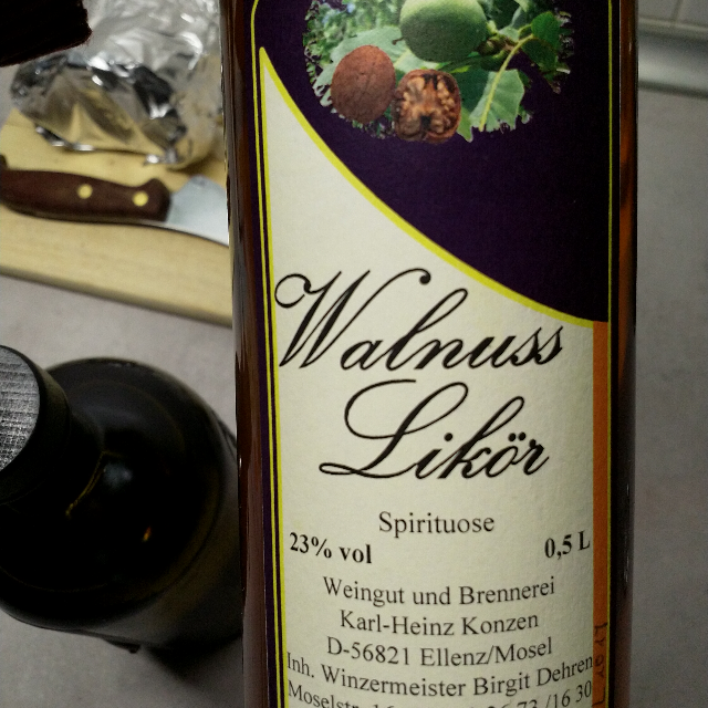 Walnuss Likör