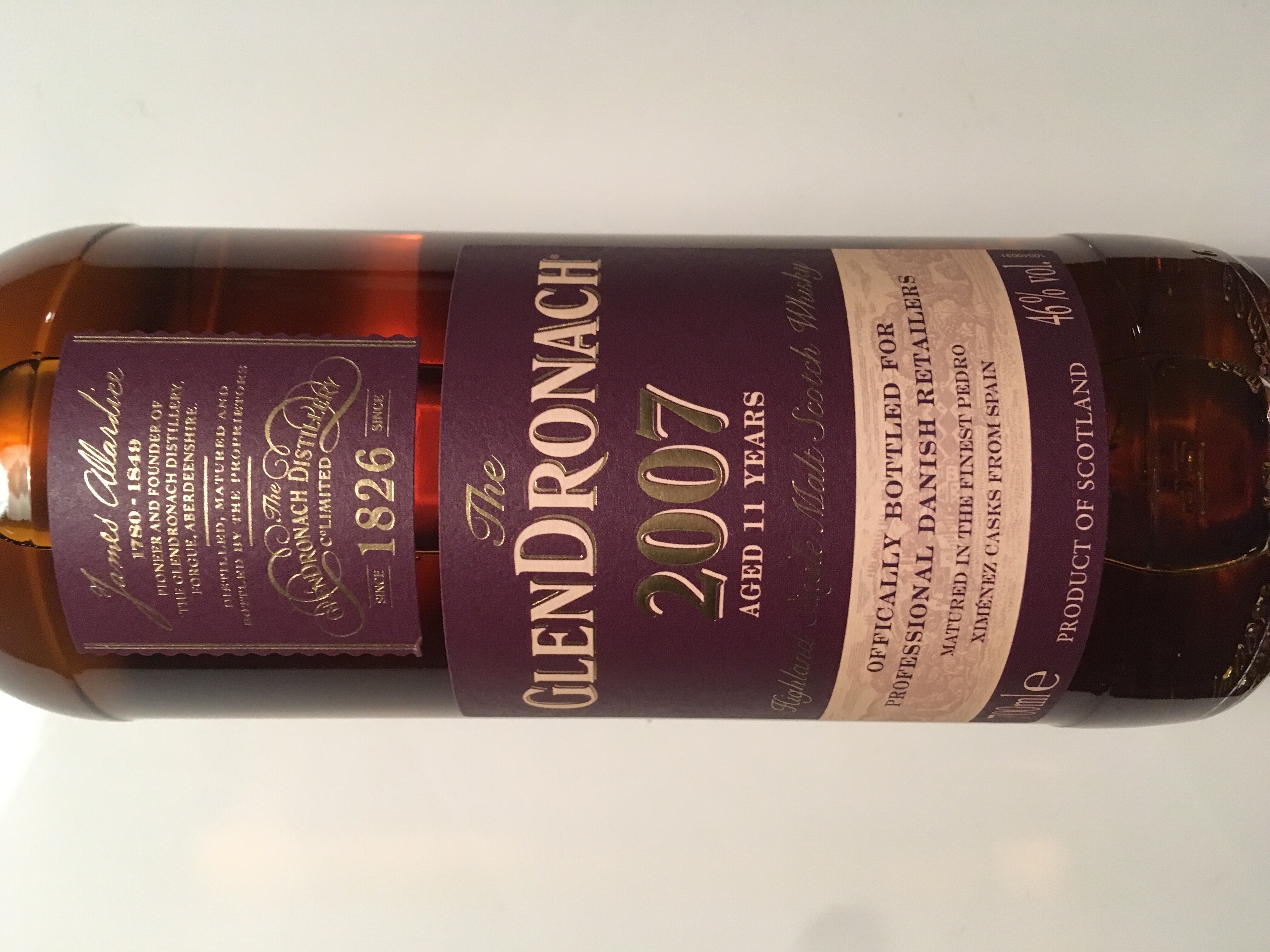 GlenDronach 2007 -  Purple Ranges Collection - Officially Bottled for Professional Danish Whisky Retailers
