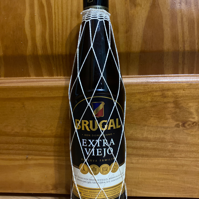 Brugal Extra Viejo Reserva Familiar