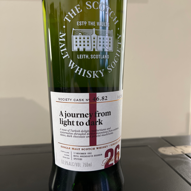 SMWS 46.82 - A journey from light to dark (Glenlossie)