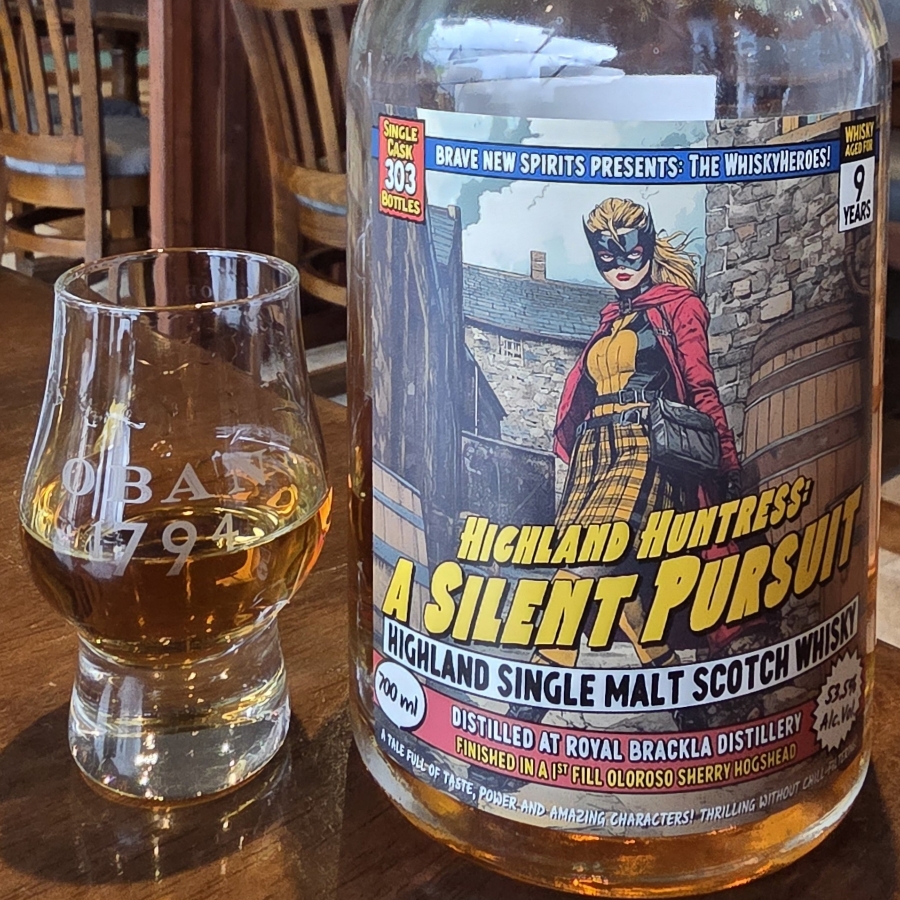 Highland Huntress: A Silent Pursuit