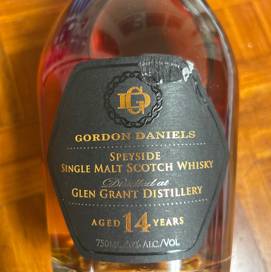 Gordon Daniels 

Speyside Single Malt Scotch Whisky aged 14 years