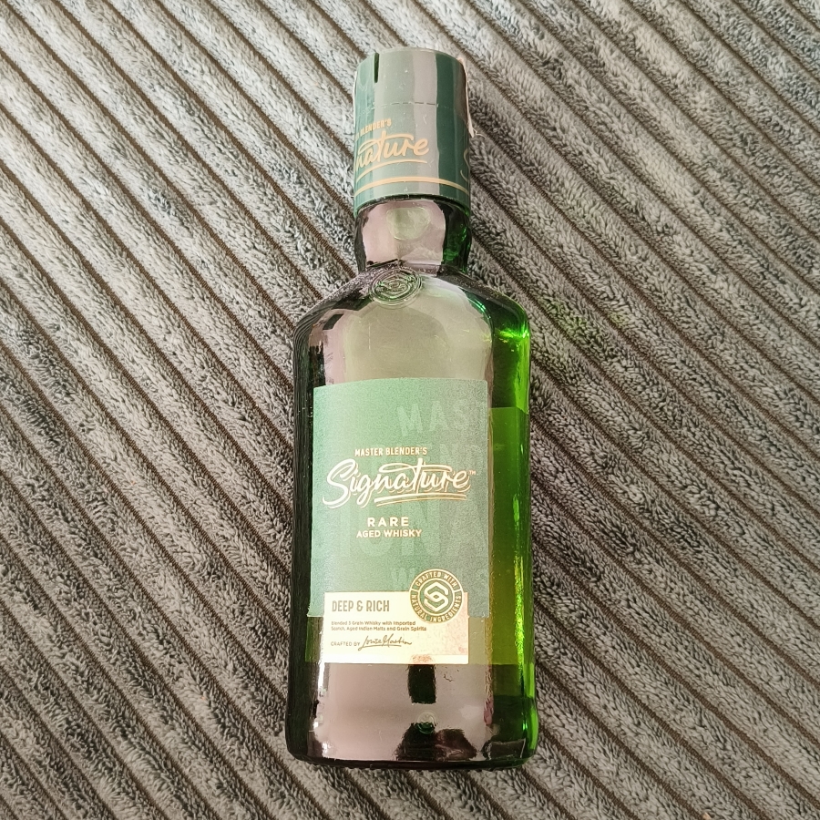 Master Blender's Signature Rare Aged Whisky