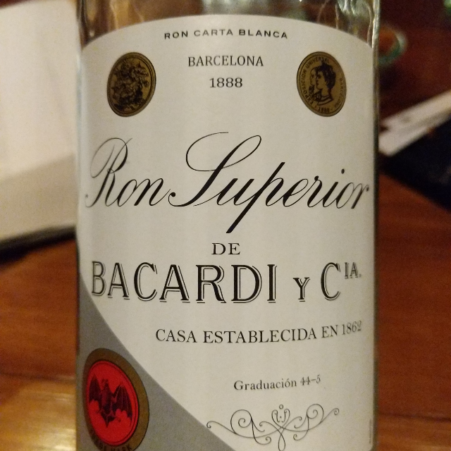 Ron Superior de Bacardi y Compania