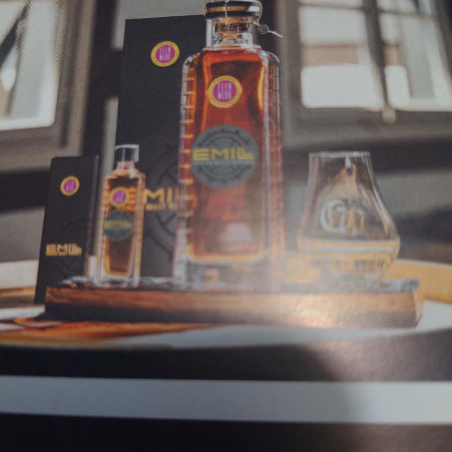 Emil Feinwerk Single malt whisky mit portwein-finish