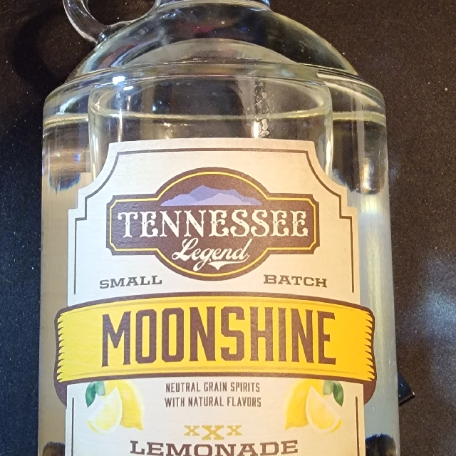 Tennessee Legend Lemonade Moonshine