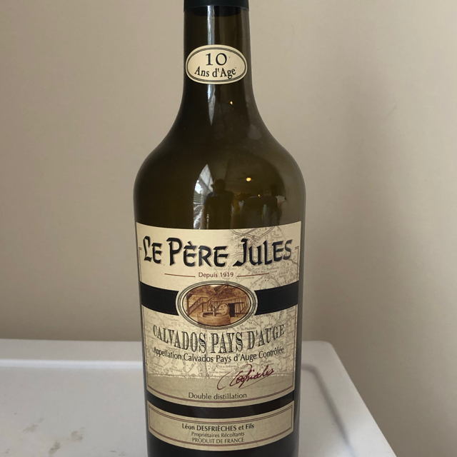 Le Père Jules Calvados Pays d'Auge