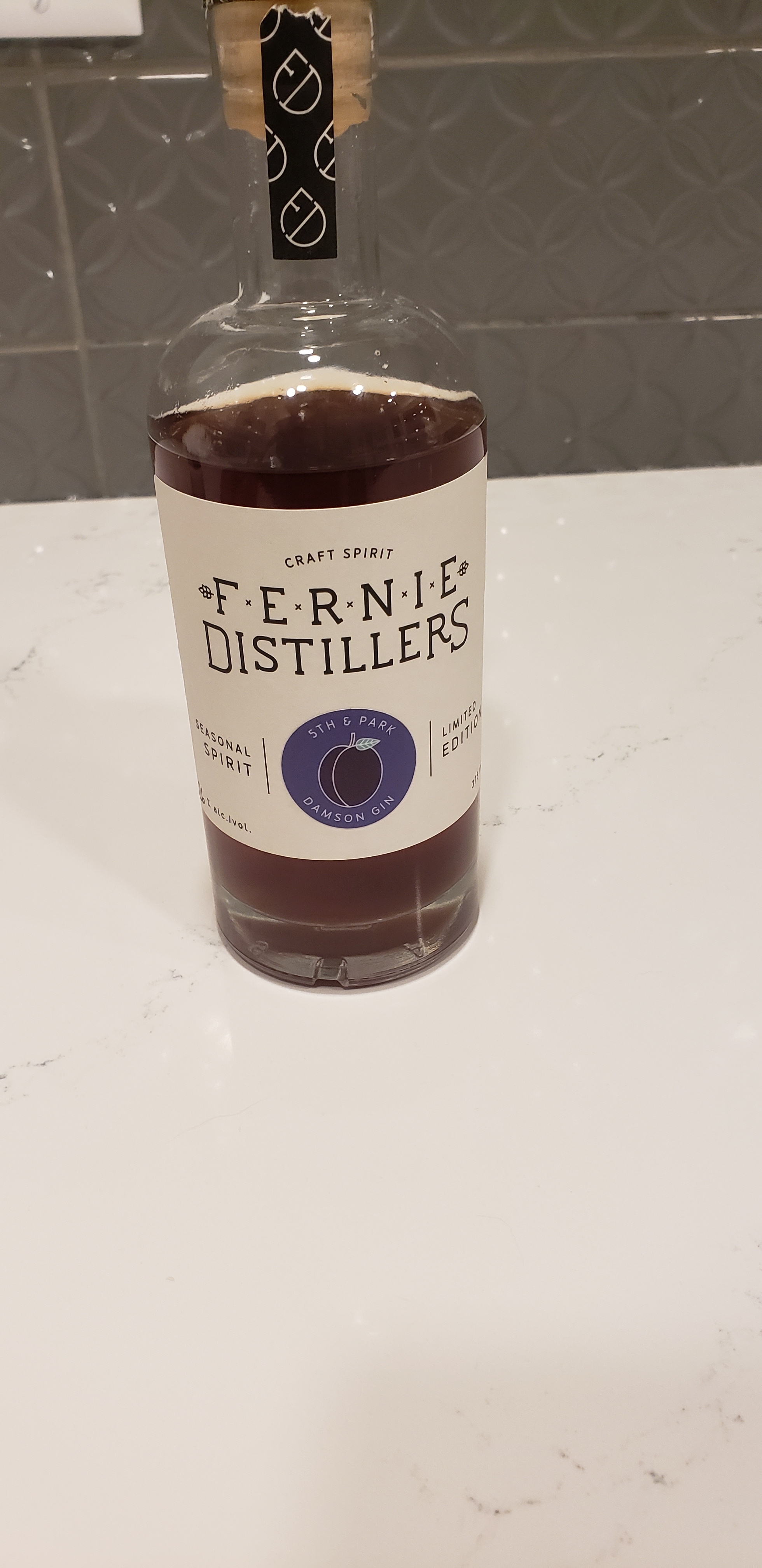 Fernie Distillers 5th & Park Damson Gin