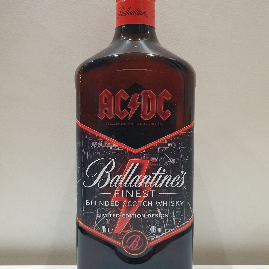 Ballantine's Finest: AC/DC Limited Edition