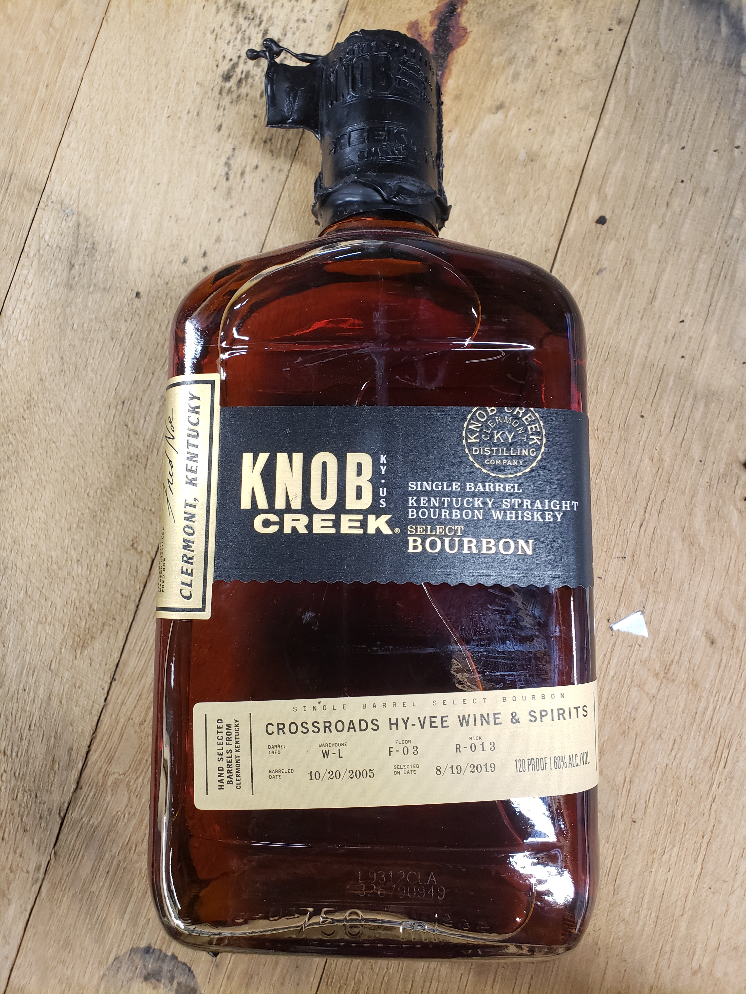 Knob Creek Single Barrel Select Bourbon W-L F-03 R-03 (Crossroads Hy-Vee Wine & Spirits)