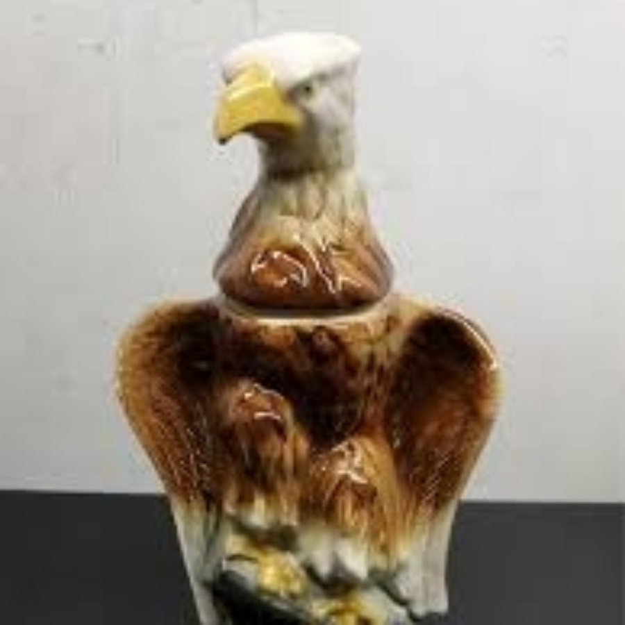 James Beam 10 Year 1966 Eagle Decanter