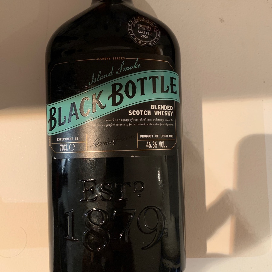 Black Bottle Island Smoke Blended Scotch Whisky