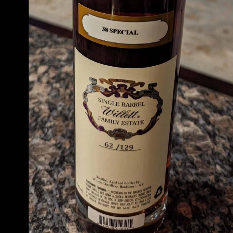 Willett Family Estate Single Barrel Kentucky Straight Bourbon 9 Year
(38 Special)