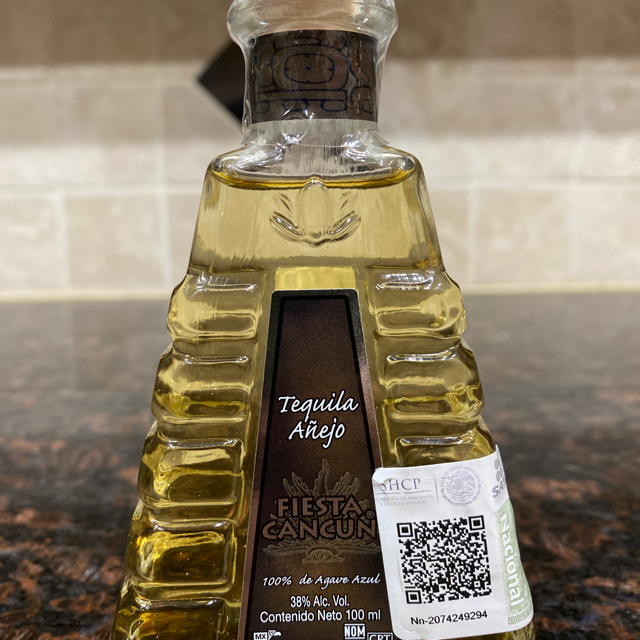 Fiesta Cancún Tequila Añejo
