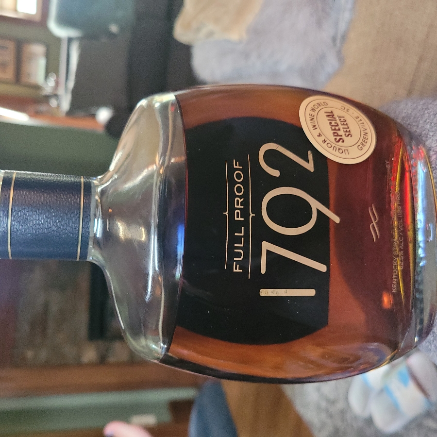 1792 Liquor & Wine Special Select