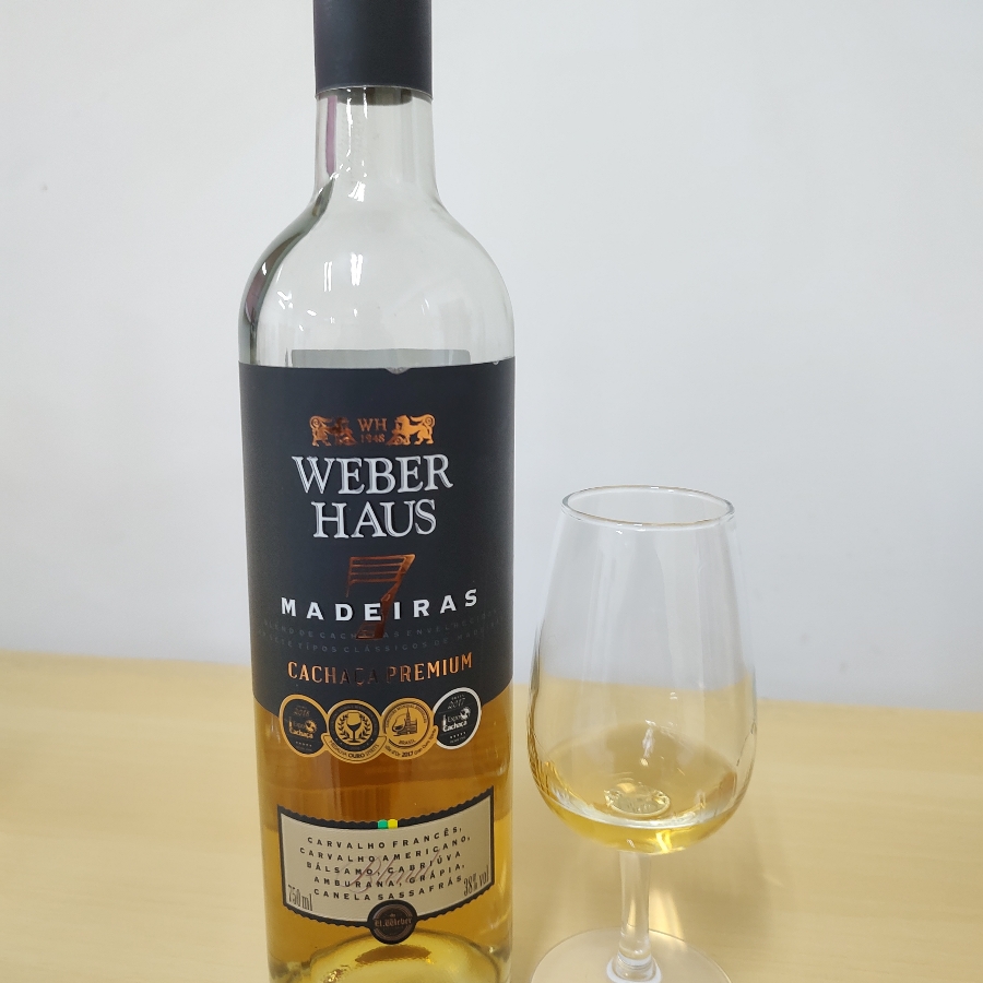 CACHAÇA WEBER HAUS 7 MADEIRAS