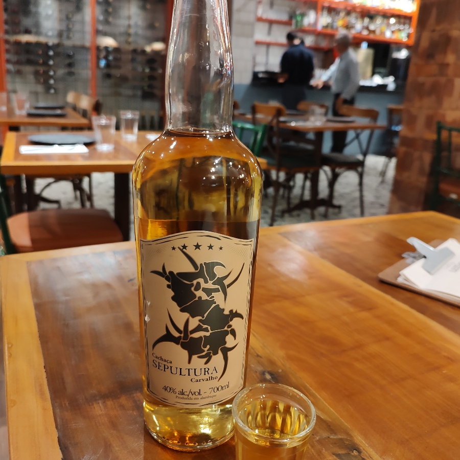 CACHAÇA SEPULTURA CARVALHO (BATISTA)