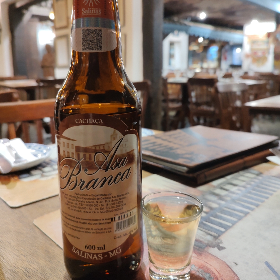 CACHAÇA ASA BRANCA BÁLSAMO & IPÊ OURO