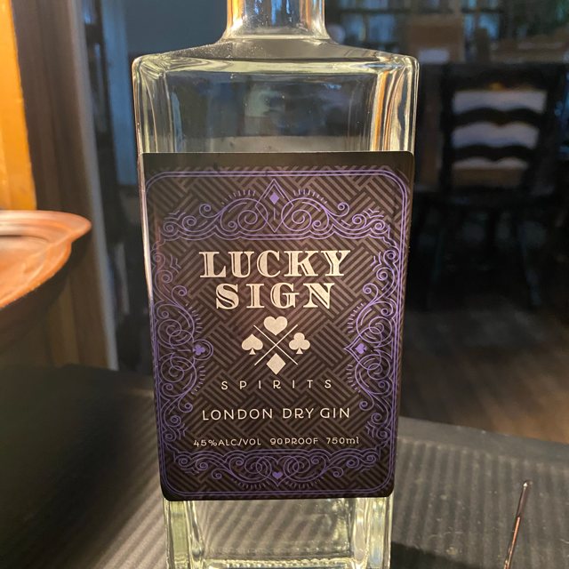 Lucky Sign London Dry Gin