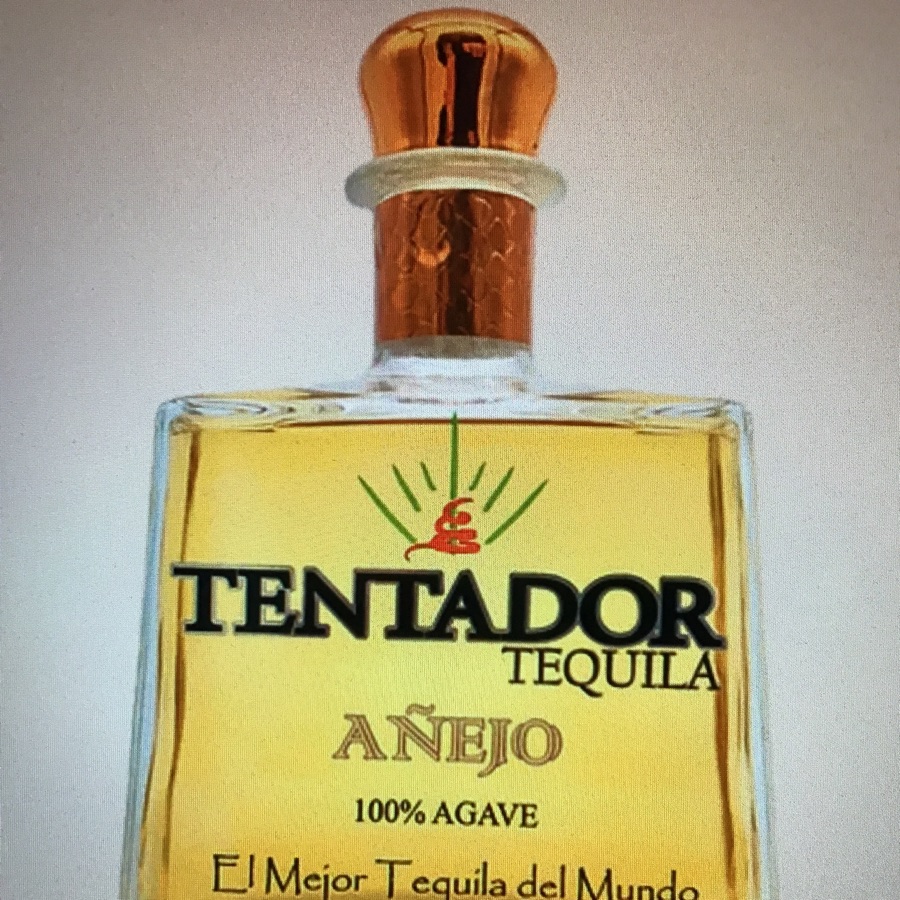 Tentador Añejo