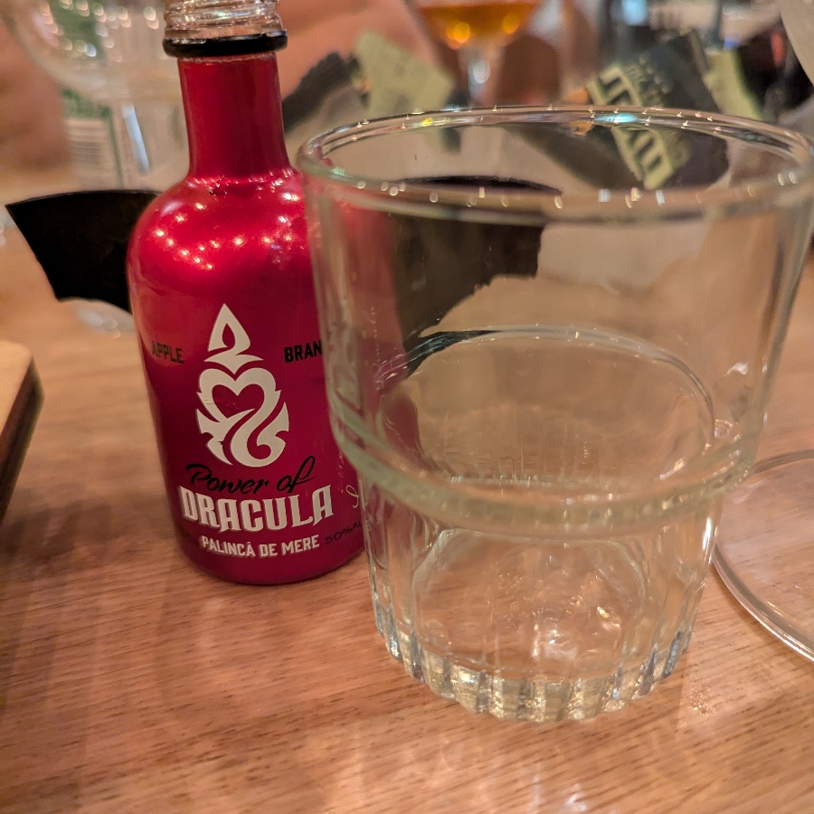 Power of Dracula - Palincā de Mere - Apple Brandy