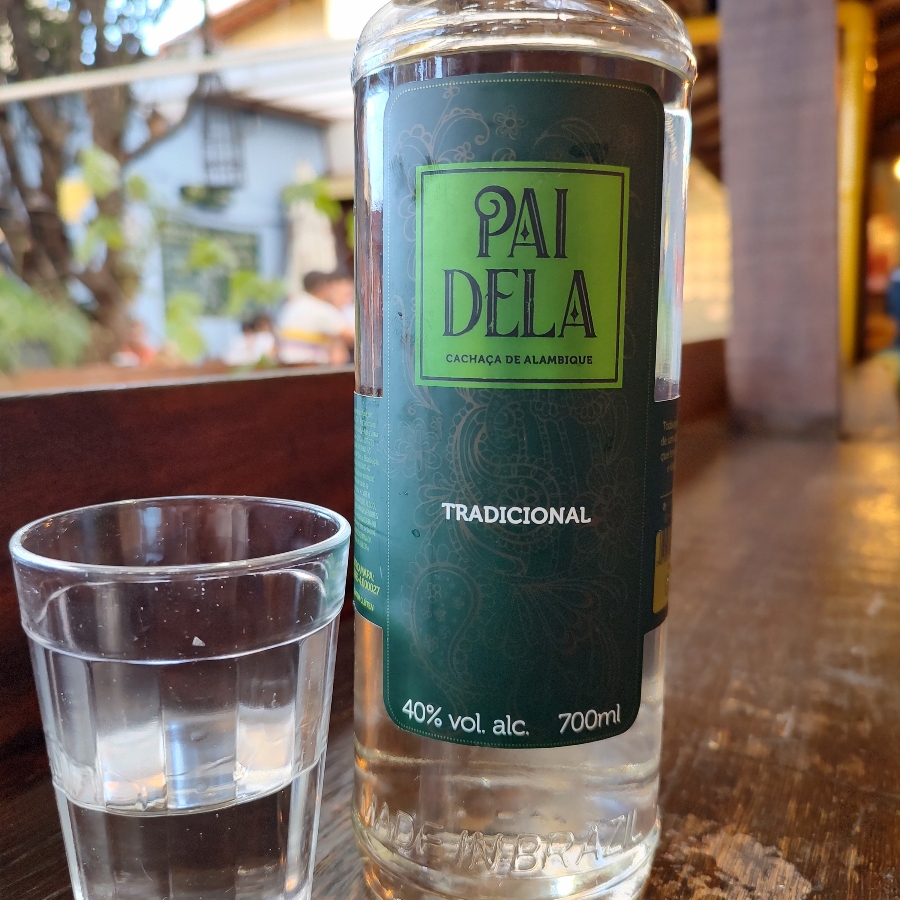 CACHAÇA PAI DELA TRADICIONAL PRATA