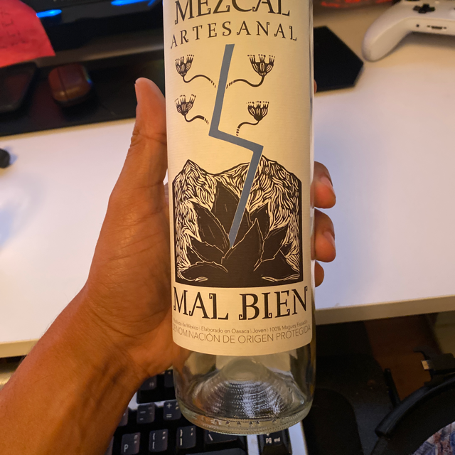 Mezcal Artisinal Mal Bien
