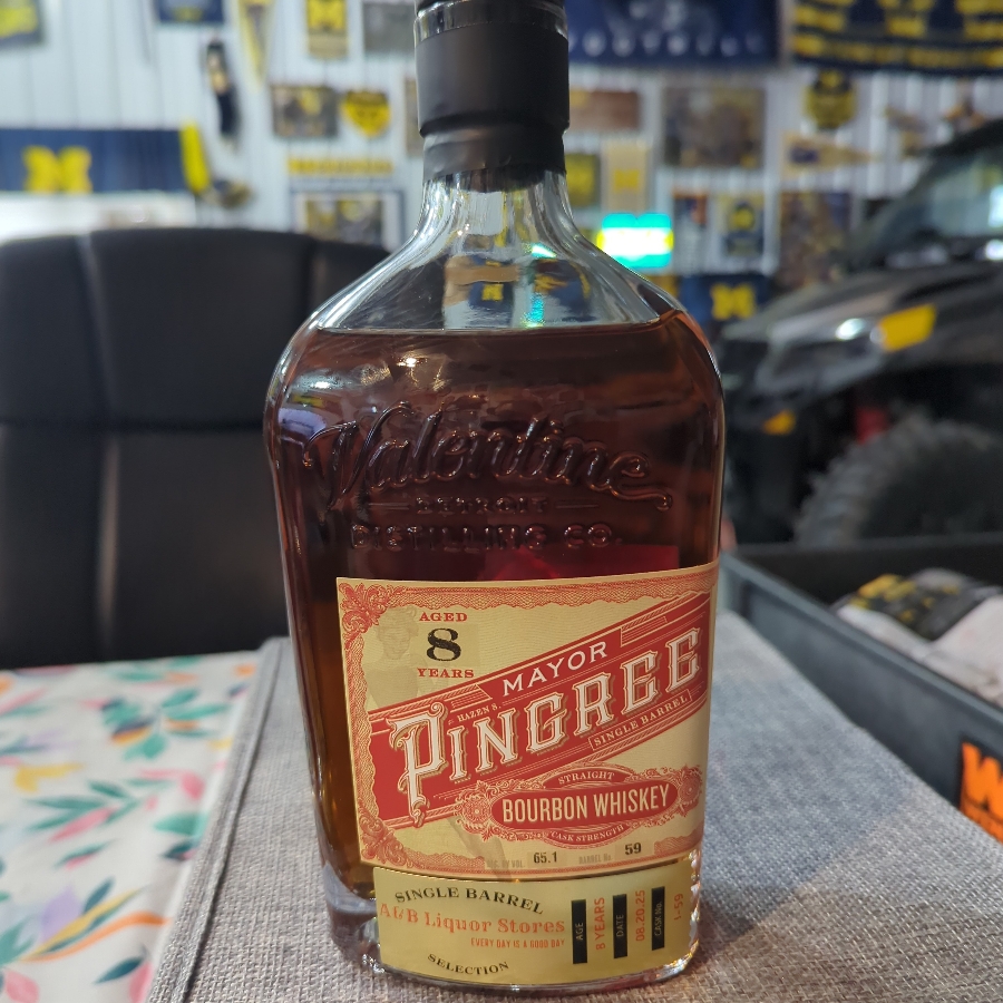 Mayor Pingree Straight Bourbon Whiskey Cask Strength Single Barrel 8 Year (A&B Liquor Store -Every Day is a Good Day)
